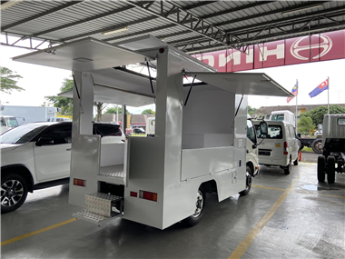 XZU600K - WKMLK3 10 ft Food Catering